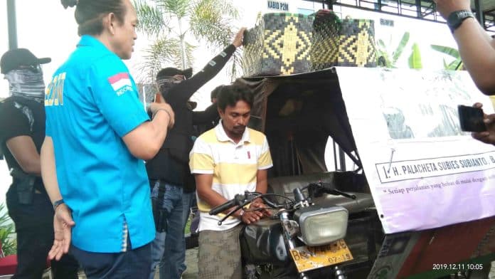 tukang_becak_simpan_60_kg_sabu_zulkifli_kurir_sindikat_narkoba_internasional