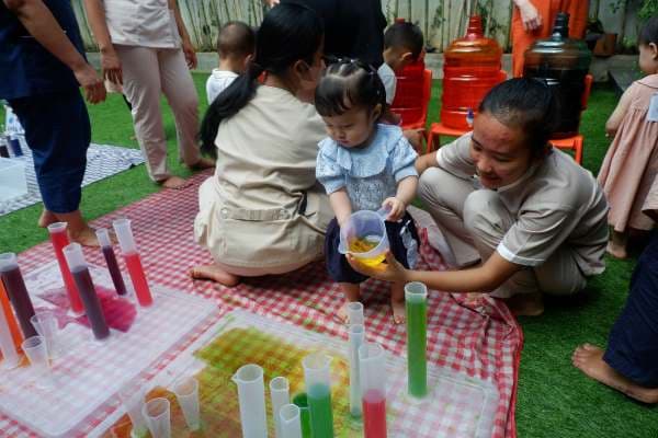 tumbuh_kembangkan_sensori_motorik_anak_bisa_dimulai_dari_rumah