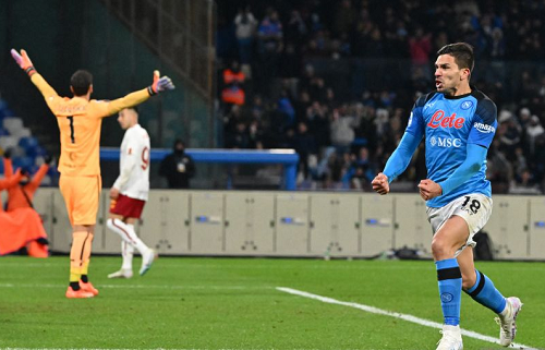 tundukkan_as_roma_2_1_napoli_kokoh_di_puncak