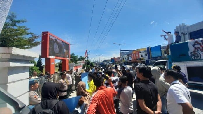 tuntut_soal_tunjangan_pabpdsi_simalungun_bakal_unjuk_rasa