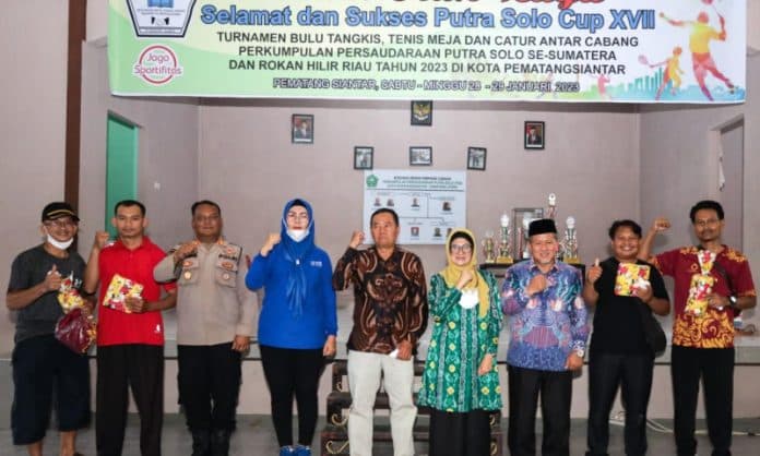 turnamen_bulu_tangkis_putra_solo_dibuka_di_siantar_ini_kata_wali_kota