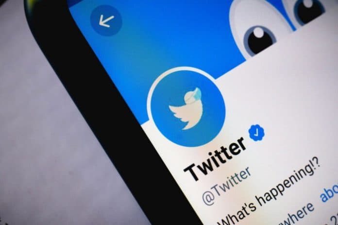 twitter_hilangkan_centang_biru_dari_akun_yang_tak_berlangganan