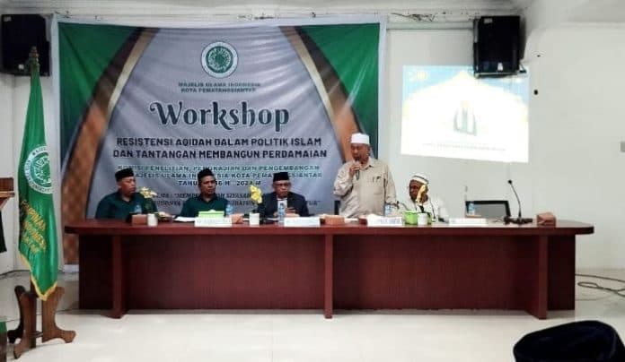 ubah_asumsi_masyarakat_mui_siantar_gelar_workshop_resitensi_aqidah_politik_islam