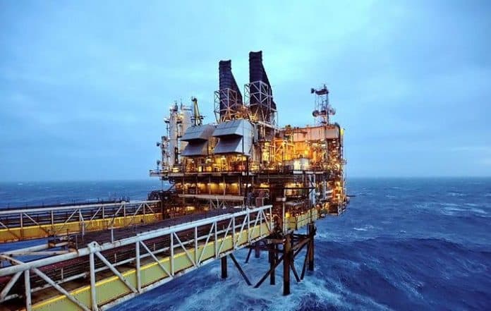 ue_larang_sebagian_besar_impor_dari_rusia_harga_minyak_di_asia_naik