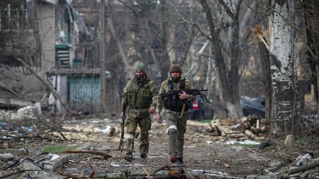 ukraina_menyerah_rusia_kuasai_rubizhne_dan_rebut_kota_voevodivka