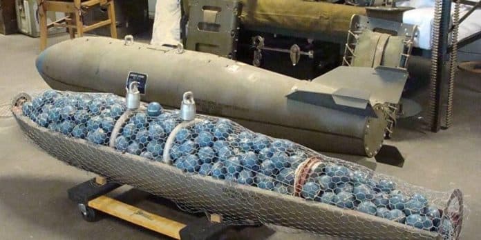 ukraina_terima_bom_cluster_dari_as_putin_rusia_juga_miliki_stok_cukup