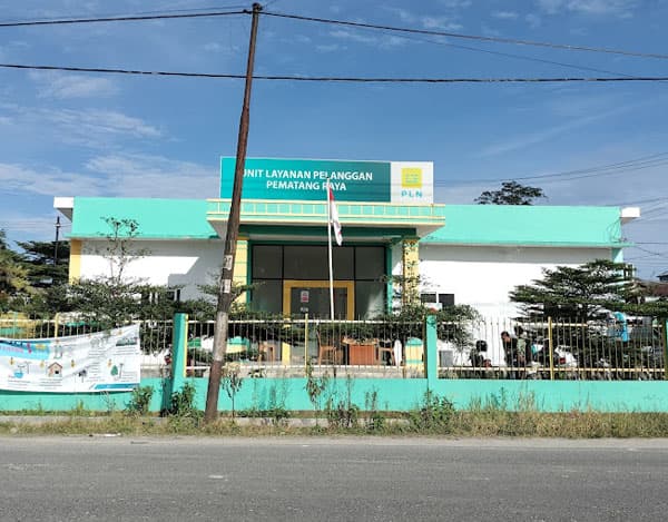 ulp_pln_pematang_raya_siapkan_petugas_tangani_gangguan_listrik_saat_liburan_idul_fitri_1445_h