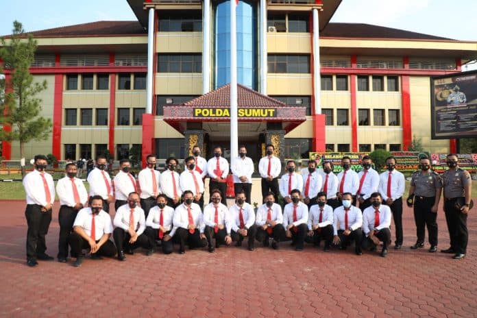 ungkap_kasus_jual_beli_vaksin_kombes_pol_tda_dapat_penghargaan