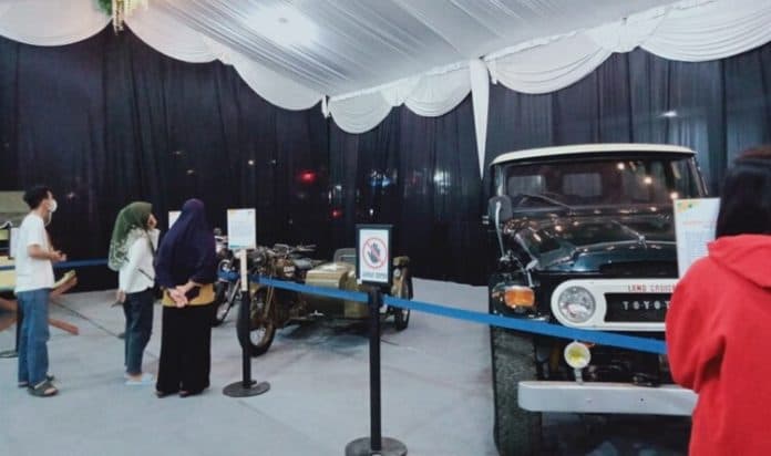 unik_warga_medan_kunjungi_museum_negeri_sumut_saat_malam_hari