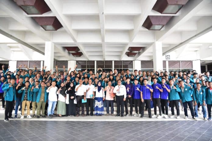 unimed_dan_um_malaysia_gelar_kuliah_umum_bersama