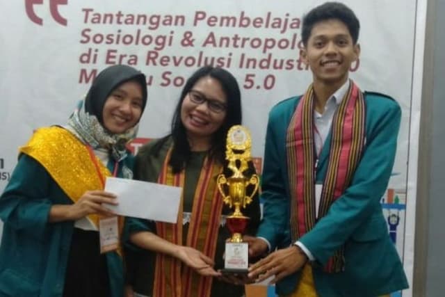 unimed_dorong_mahasiswa_raih_prestasi_lewat_berbagai_kompetisi