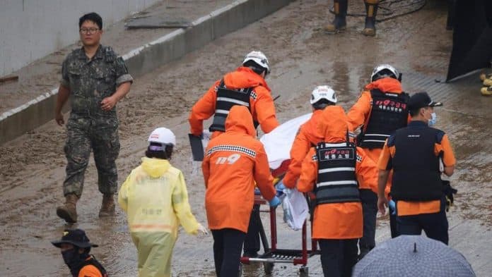 update_banjir_korsel_9_jenazah_berhasil_dievakuasi_dari_dalam_terowongan
