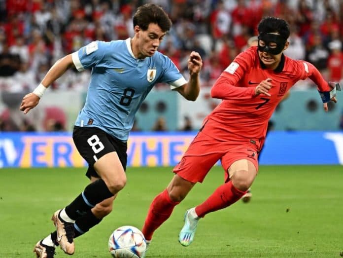 uruguay_dan_korsel_masih_sama_kuat_di_babak_pertama