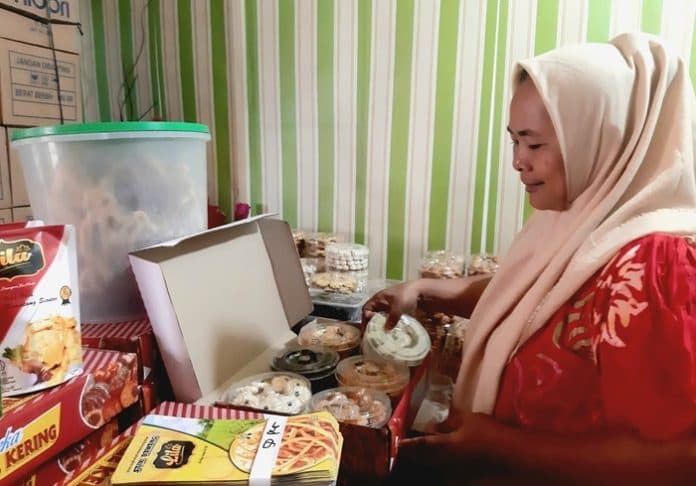 usaha_rumahan_mampu_tembus_pasar_swalayan_siantar_hingga_luar_daerah