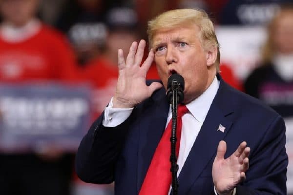 usai_diberi_oksigen_tambahan_medis_pantau_paru_paru_trump