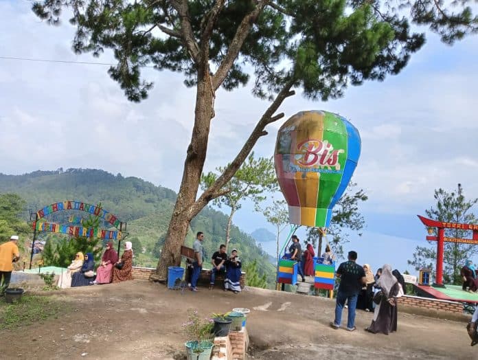 usai_libur_lebaran_objek_wisata_bis_masih_ramai_dikunjungi