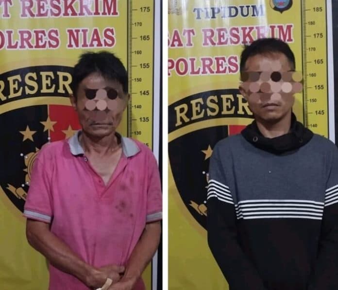 usai_membunuh_dan_lukai_3_orang_bapak_dan_anak_di_nias_utara_datangi_polisi