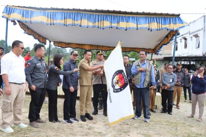 usai_pelepasan_personel_pam_tps_kapolres_humbahas_pimpin_doa_bersama