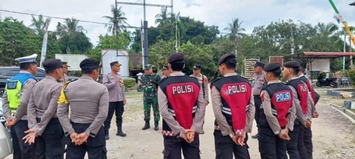 usai_pemungutan_suara_kapolres_labusel_jangan_remehkan_situasi
