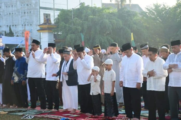 usai_shalat_iduladha_bupati_deli_serdang_distribusikan_9_ekor_hewan_kurban