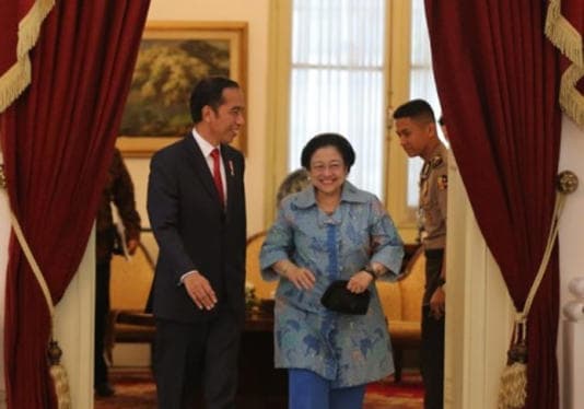 usulan_jokowi_untuk_menggantikan_megawati_jadi_ketum_begini_kata_pdip