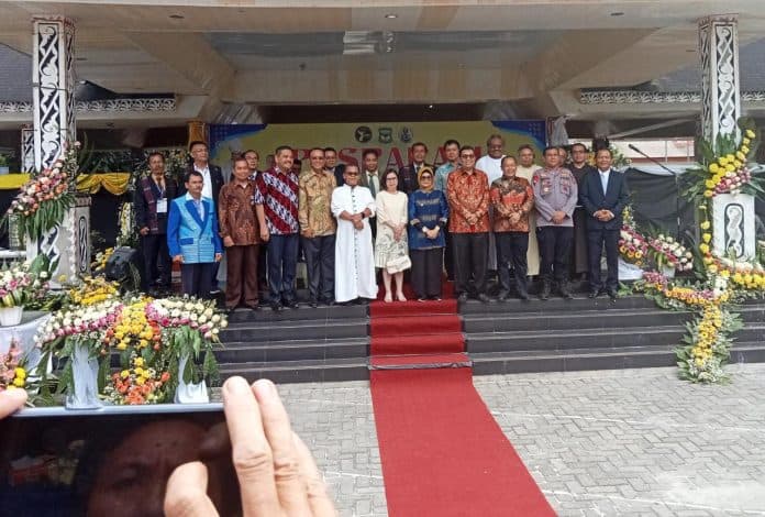 usung_tema_umat_katolik_yang_bersekutu_pesparani_siantar_2023_berjalan_sukses