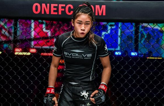 victoria_lee_petarung_mma_berusia_18_tahun_meninggal_dunia
