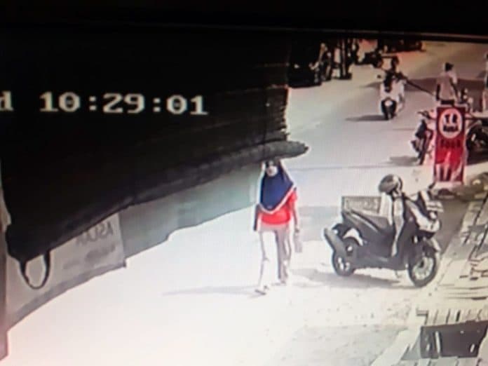 viral_emak_emak_curi_septor_terekam_cctv_polisi_bilang_korban_tak_ada_membuat_laporan_resmi
