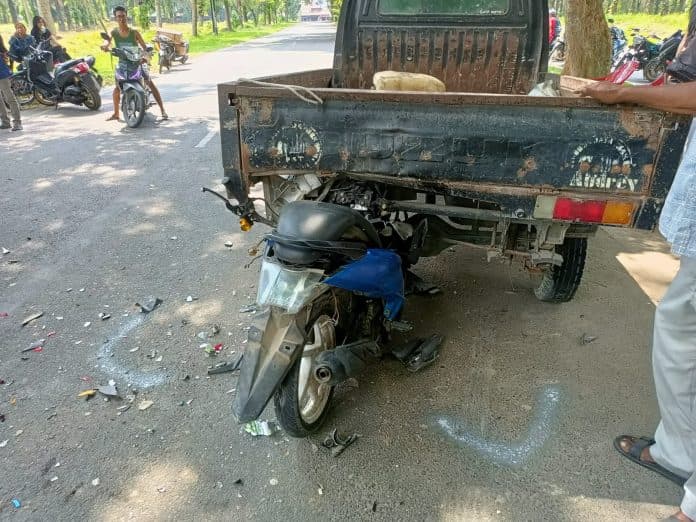 viral_pemotor_masuk_kolong_pick_up_di_kisaran_kasat_lantas_korban_melaju_kencang