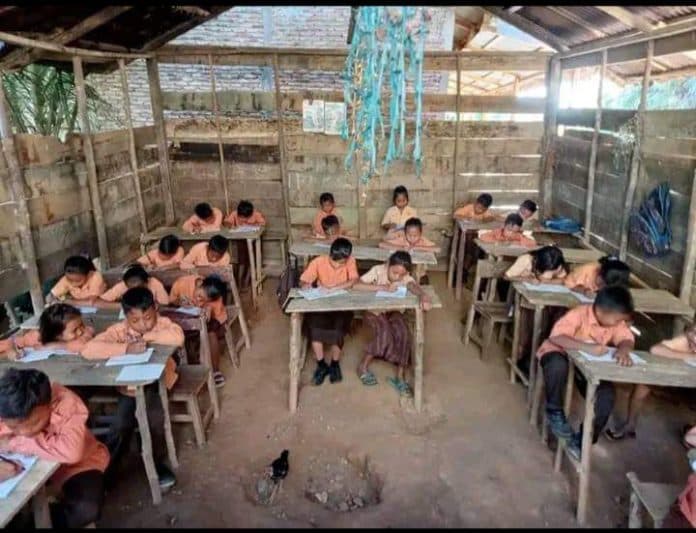 viral_sdn_sialang_napa_tak_layak_jadi_tempat_belajar