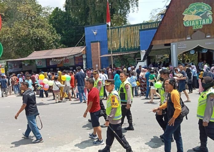 viral_uang_parkir_rp50000_di_siantar_kapolres_sampaikan_atensi_kapolda
