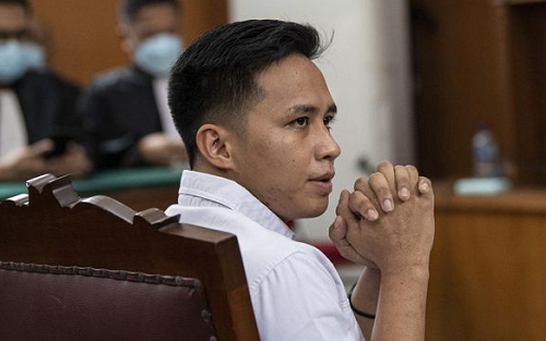 vonis_15_tahun_penjara_bharada_e_berkat_justice_collaborator