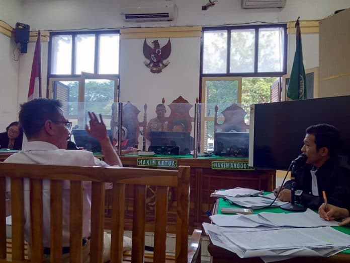vonis_19_bulan_penjara_kasus_uu_ite_dikuatkan_boasa_simanjuntak_tidak_kasasi