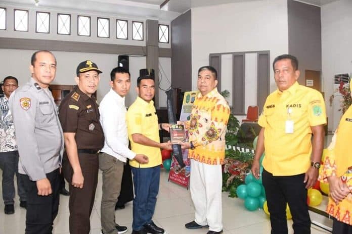 wabup_buka_sosialisasi_stop_pungli_di_labura