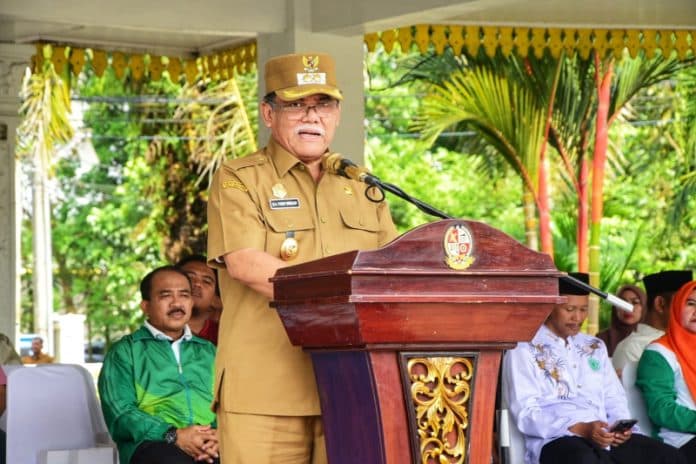 wabup_deli_serdang_buka_pospekab_diikuti_672_santri