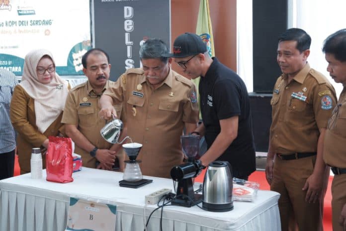 wabup_deli_serdang_kopi_menjadi_gaya_hidup_masyarakat_indonesia