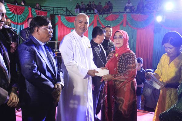 wabup_labuhanbatu_ajak_warganya_sukseskan_agenda_nasional_dan_daerah