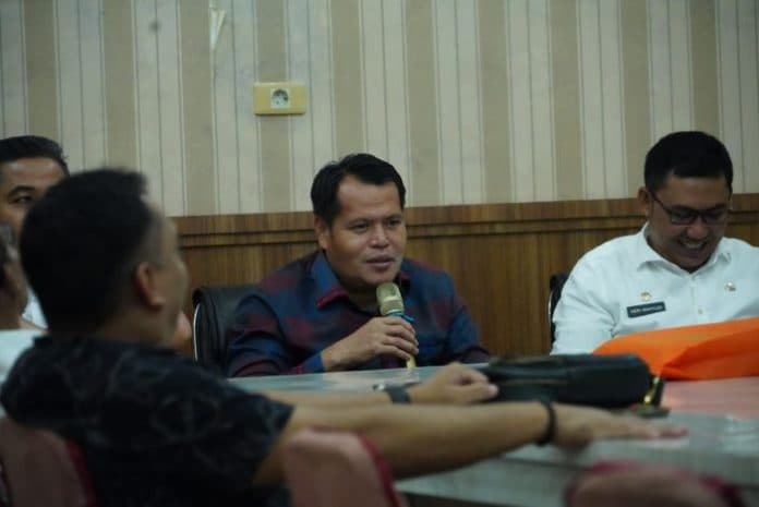 wabup_labusel_terima_kunjungan_dekan_fdk_uinsu