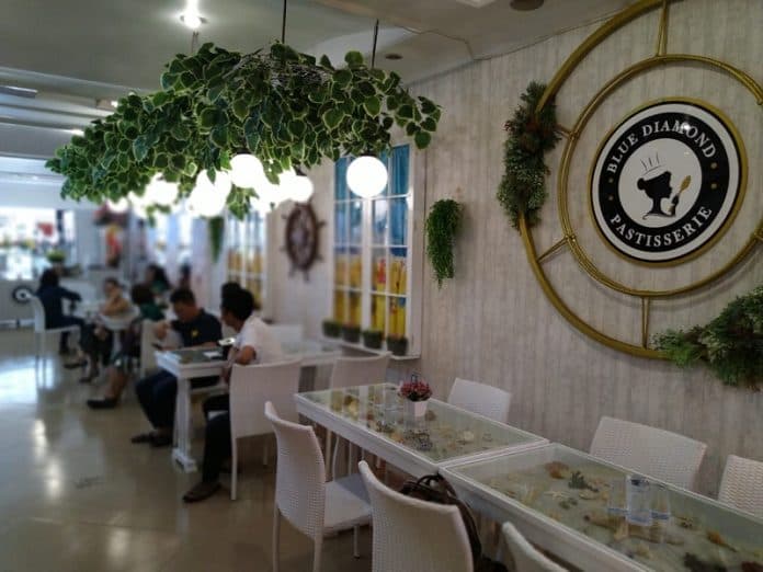 wajah_baru_blue_diamond_cafe_patisserie_gelato_bar