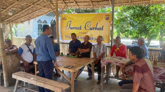 wakasat_narkoba_polresta_deli_serdang_tampung_keluhan_warga_di_warkop