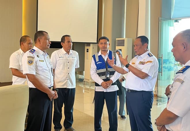 wakil_menteri_perhubungan_kunker_ke_pelabuhan_belawan