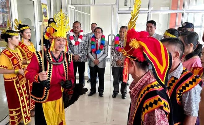 wali_kota_ajak_forum_nias_selatan_bersinergi_dengan_pemko_sibolga