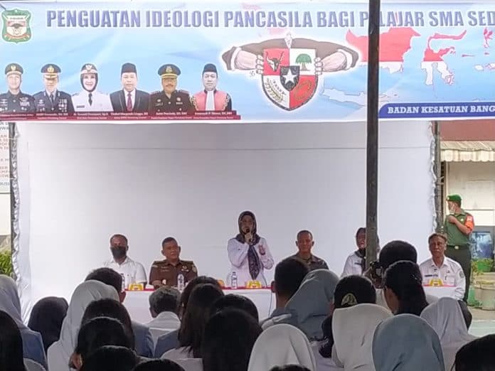 wali_kota_bekali_siswa_sman_2_siantar_dengan_penguatan_ideologi_pancasila