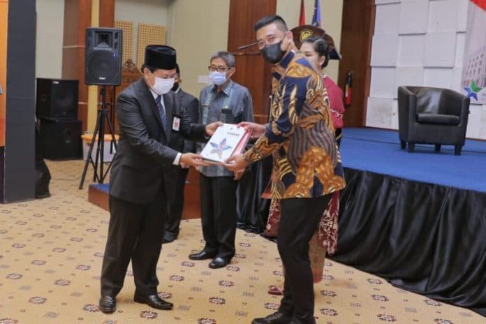 wali_kota_medan_ajak_masyarakat_tingkatkan_literasi_dengan_memanfaatkan_digitalisasi
