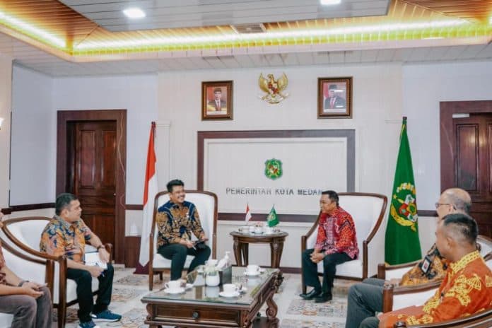 wali_kota_medan_ajak_ojk_perkuat_manajemen_keuangan_pelaku_umkm