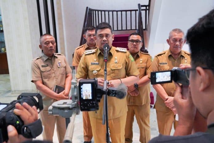 wali_kota_medan_berhentikan_dirut_pud_pembangunan_disebut_tidak_solid_dan_kolektif