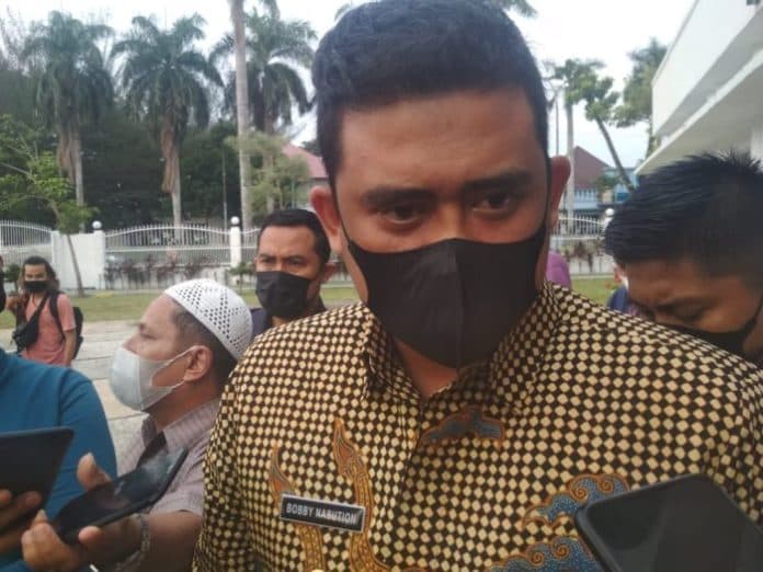 wali_kota_medan_targetkan_10_ribu_vaksin_tiap_hari