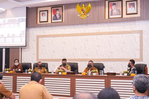 wali_kota_medan_targetkan_seluruh_wilayah_tercover_pju