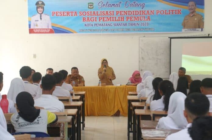 wali_kota_pematang_siantar_ajak_pemilih_pemula_agar_tidak_golput_pada_pemilu_2024