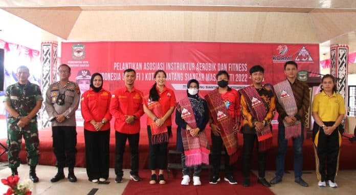 wali_kota_siantar_ajak_asiafi_terus_sosialisasikan_hidup_sehat_melalui_olahraga